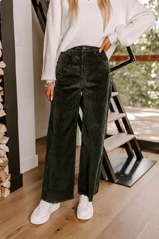 The Madelyn High Waist Corduroy Pants in Hunter Green